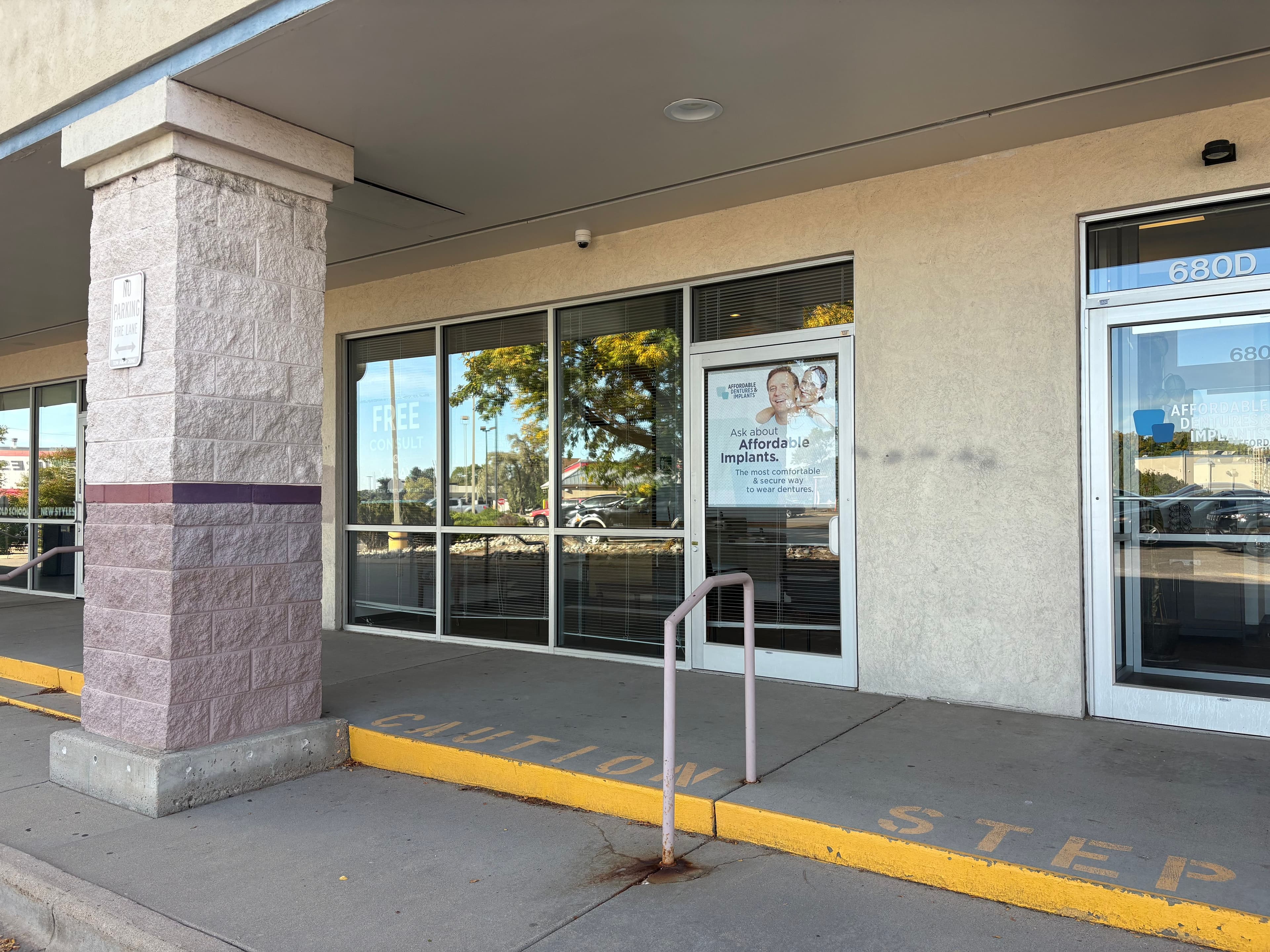 Exterior of Affordable Dentures & Implants in Northglenn, CO