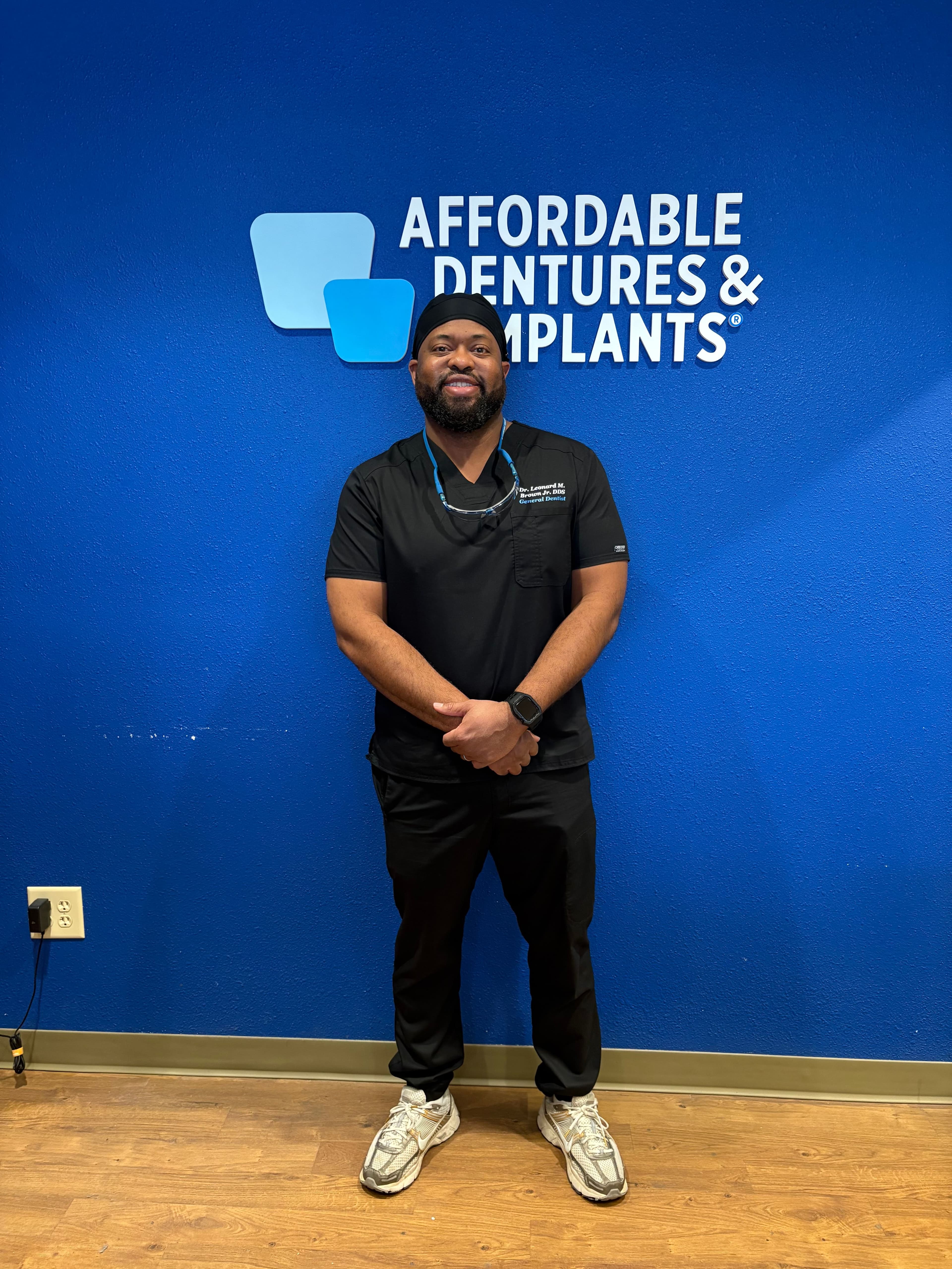 Leonard M. Brown headshot